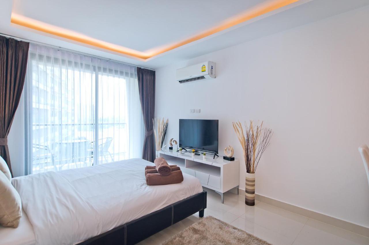 CONTEMPORARY Studio in Laguna Beach 3. Pantai Jomtien Bagian luar foto